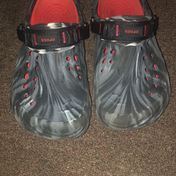 Crocs - Picture 2 of 3